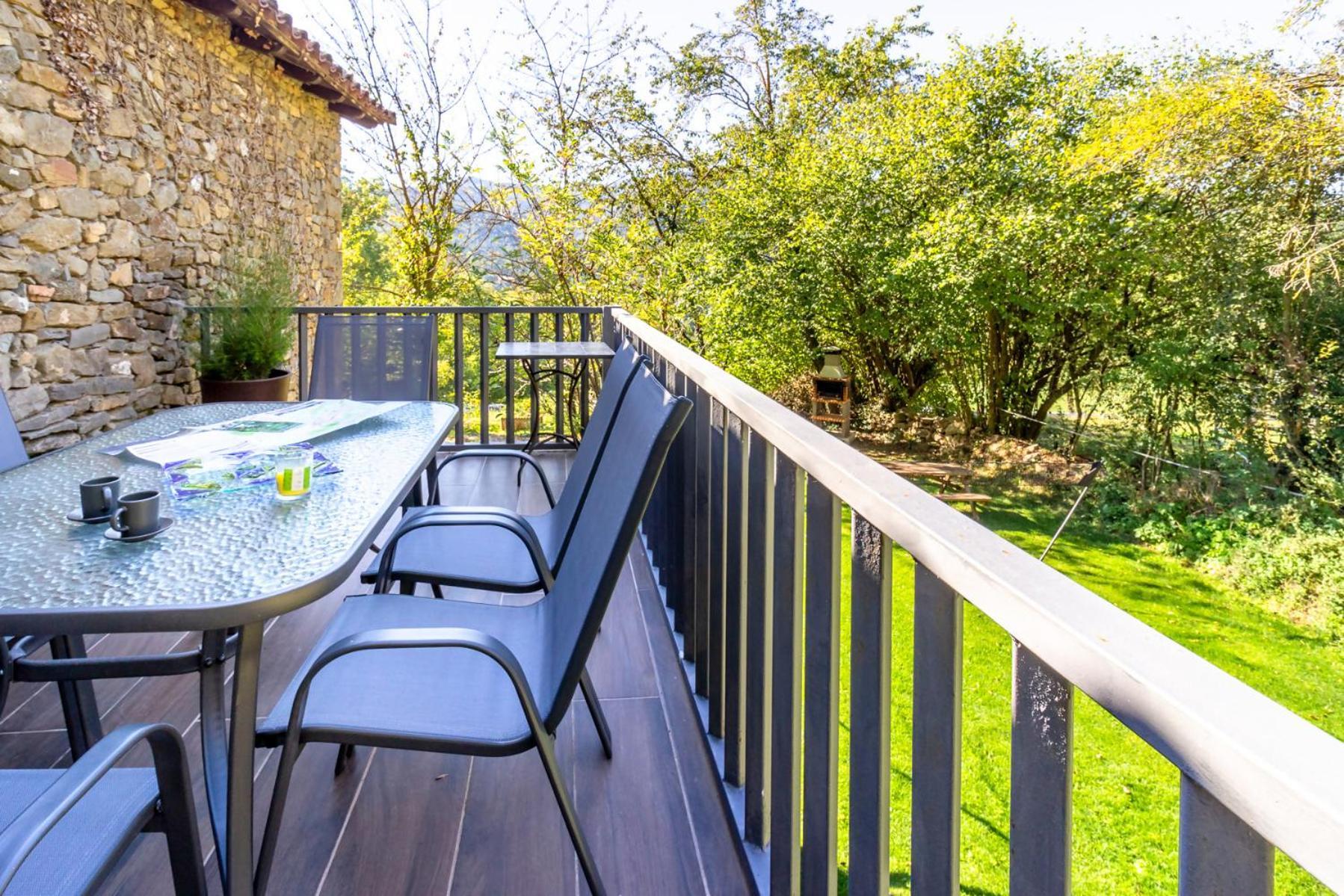 Vila M De Puigsec Mas Rural Al Ripolles Girona Exteriér fotografie